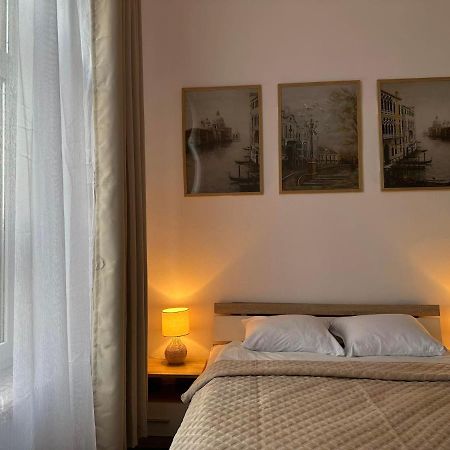 Apartament Piaskowy Kollataja Tomaszów Mazowiecki 外观 照片