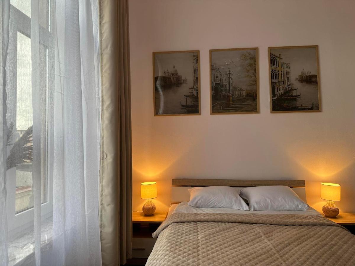 Apartament Piaskowy Kollataja Tomaszów Mazowiecki 外观 照片